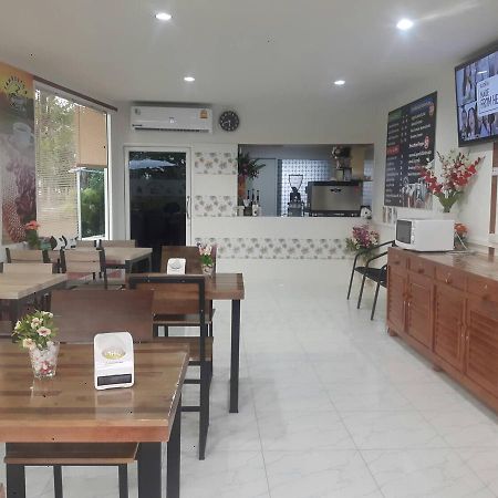 ตามฤทัย เฮาส์ Apartman Csiangmaj Kültér fotó
