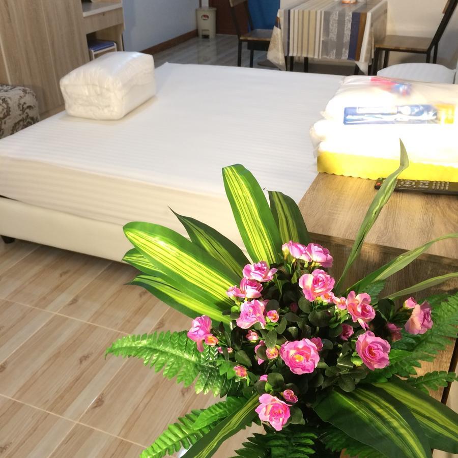 ตามฤทัย เฮาส์ Apartman Csiangmaj Kültér fotó