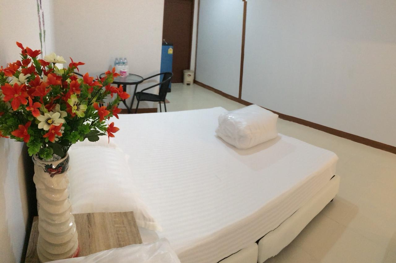 ตามฤทัย เฮาส์ Apartman Csiangmaj Kültér fotó